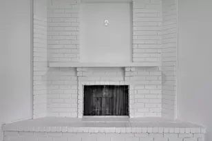 7449 Sandhurst Ln S, North Richland Hills, TX 76182 - Photo 12