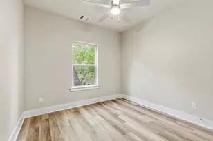 714 E McGee St, Sherman, TX 75090 - Photo 28