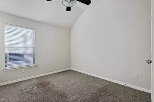 905 Green Coral Dr, Little Elm, TX 75068 - Photo 32