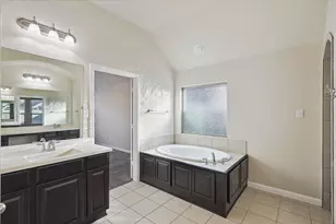 905 Green Coral Dr, Little Elm, TX 75068 - Photo 26