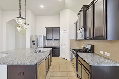 905 Green Coral Drive, Little Elm, TX 75068 - Photo 6