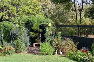 1136 Ridgeview Cir, Granbury, TX 76048 - Photo 4