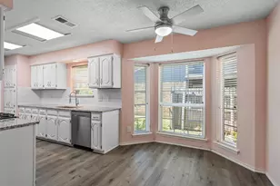 2213 Big Bend Dr, Carrollton, TX 75007 - Photo 10