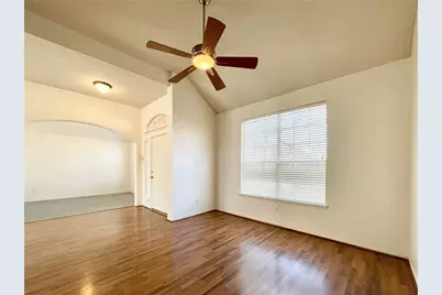 9711 Saddle Drive, Frisco, TX 75035 - Photo 4