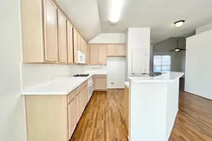 9711 Saddle Dr, Frisco, TX 75035 - Photo 12
