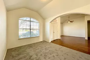 9711 Saddle Dr, Frisco, TX 75035 - Photo 6