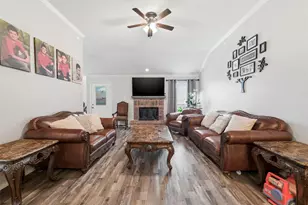 806 Bray St, Cedar Hill, TX 75104 - Photo 12