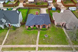 806 Bray St, Cedar Hill, TX 75104 - Photo 6