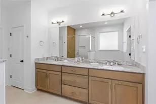 1630 Briscoe Manor Ct, College Station, TX 77845 - Photo 14