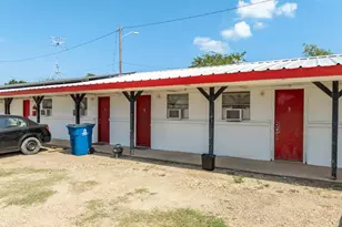 312 W Live Oak, Malone, TX 76660 - Photo 12