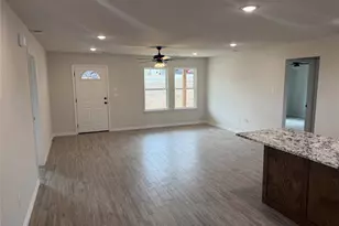 6012 Piper Anne St, Azle, TX 76020 - Photo 4