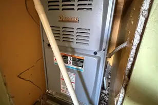 2408 Skylark Dr, Arlington, TX 76010 - Photo 8