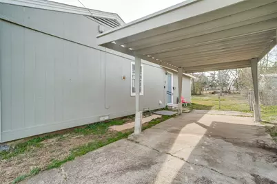 901 Park Street, Greenville, TX 75401 - Photo 16