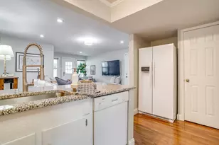 3563 W 5th St, Fort Worth, TX 76107 - Photo 16