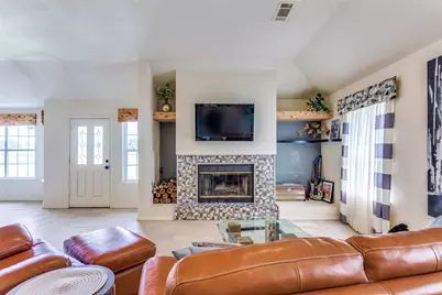 22034 Raintree, Whitney, TX 76692 - Photo 8