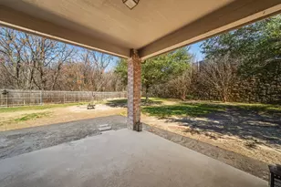 6915 Chapelridge Dr, Dallas, TX 75249 - Photo 18