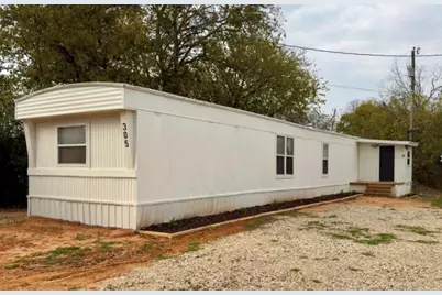 305 W Bryant Street, Elm Mott, TX 76640 - Photo 2