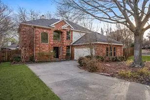 1009 Bel Air Dr, Allen, TX 75013 - Photo 2