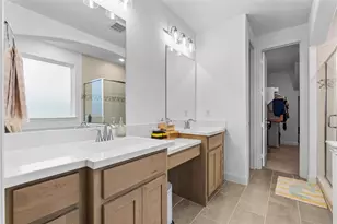 1431 Cypress Thorn Dr, Arlington, TX 76005 - Photo 10