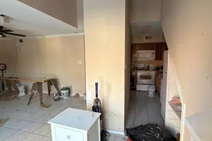 9809 Walnut St, Dallas, TX 75243 - Photo 4