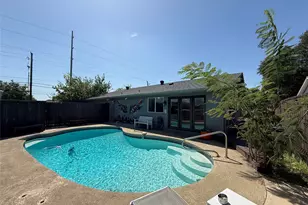 2131 Blossom Ln, Richardson, TX 75081 - Photo 20