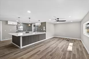 107 Lakewood Dr, Mabank, TX 75156 - Photo 6