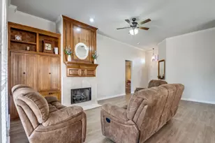 734 Primrose Ln, Rockwall, TX 75032 - Photo 4