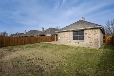 2727 Waterway Drive, Grand Prairie, TX 75054 - Photo 20