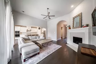 9800 Excursion Dr, Little Elm, TX 75068 - Photo 10