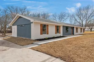 125 Ivy Ln, Hewitt, TX 76643 - Photo 4