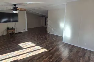 3815 Oak Meadow St, Granbury, TX 76048 - Photo 14