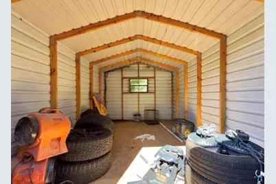 309 W Bryant Street, Elm Mott, TX 76640 - Photo 18