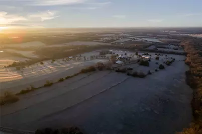 1922 Bethel Cannon Road, Whitewright, TX 75491 - Photo 6