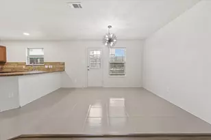 5500 Stone Meadow Ln, Fort Worth, TX 76179 - Photo 10