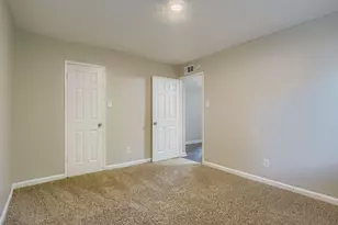 9117 Fairmont Cir, Rowlett, TX 75088 - Photo 8