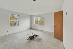 2247 W Sherman St, Paris, TX 75460 - Photo 24