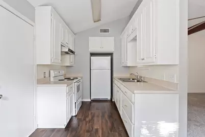 1811 Hidden Valley Road, Granbury, TX 76049 - Photo 14