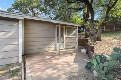 1811 Hidden Valley Road, Granbury, TX 76049 - Photo 32