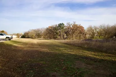 111 N Stadium Drive, Alvord, TX 76225 - Photo 18