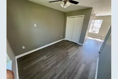 410 S College Drive, Keene, TX 76059 - Photo 4