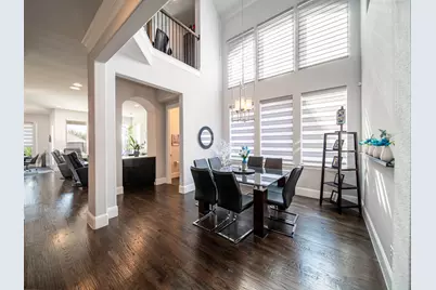 2708 Pointview Court, Lewisville, TX 75067 - Photo 6