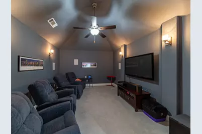 2708 Pointview Court, Lewisville, TX 75067 - Photo 14