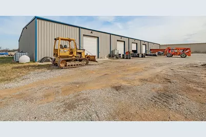4610 E Highway 199, Springtown, TX 76082 - Photo 14