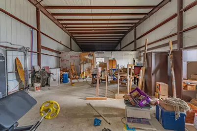 4610 E Highway 199, Springtown, TX 76082 - Photo 24