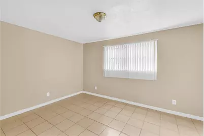 2800 W Pioneer Drive, Irving, TX 75061 - Photo 6