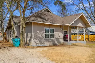 607 E 8th St, Kemp, TX 75143 - Photo 2