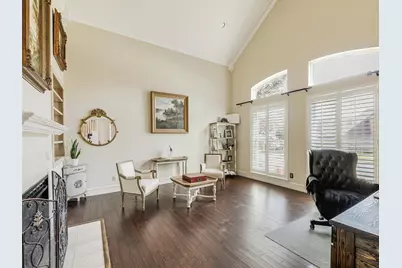 1110 Hills Creek Drive, McKinney, TX 75072 - Photo 6