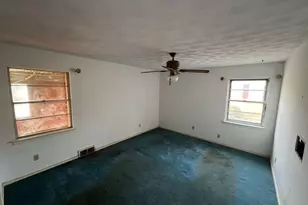 2477 Pinebluff Dr, Dallas, TX 75228 - Photo 14