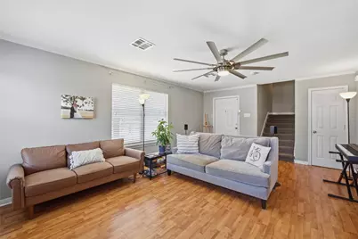 2401 Colcord Avenue, Waco, TX 76707 - Photo 4