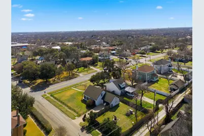 2401 Colcord Avenue, Waco, TX 76707 - Photo 26